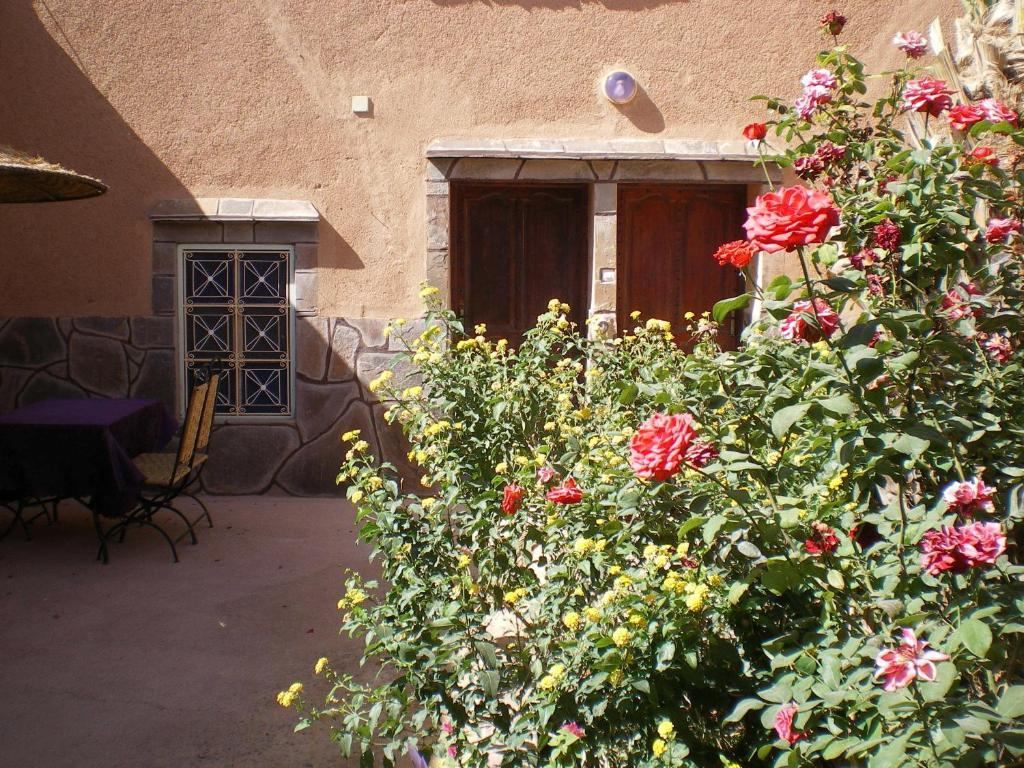 Maison D' hôtes Ait Hmid Nkob Exterior foto
